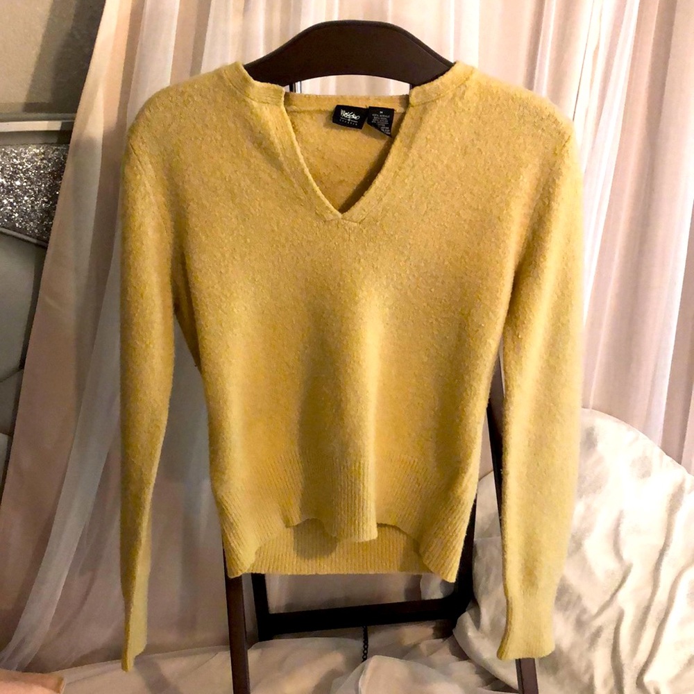 Mossimo Stretch Medium Tan Sweater